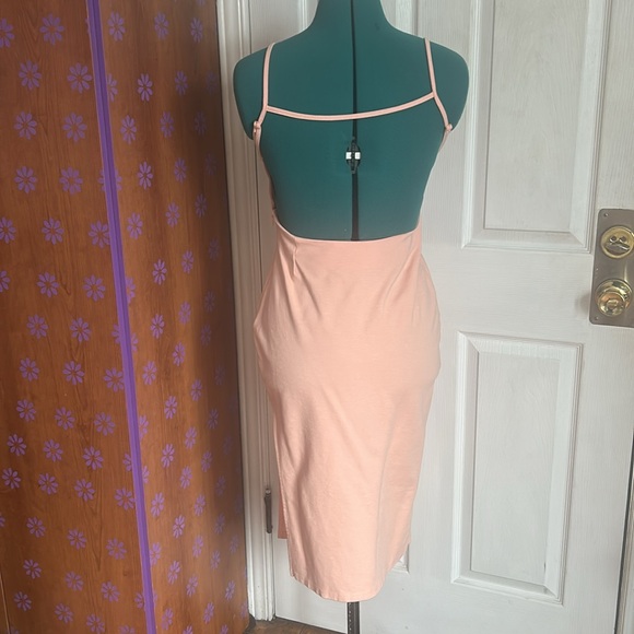 Mink Pink Cocktail dress - Picture 2 of 4